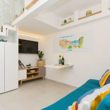 Vakantiehuis Little House *